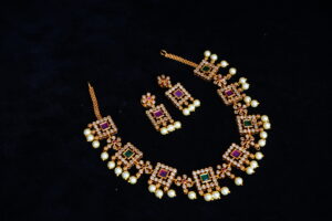 American diamond neck piece