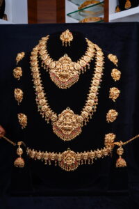 Antik Bridal Jwellery
