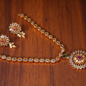 Premium Kundan Necklace Set