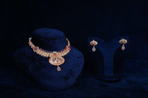 antik choker set